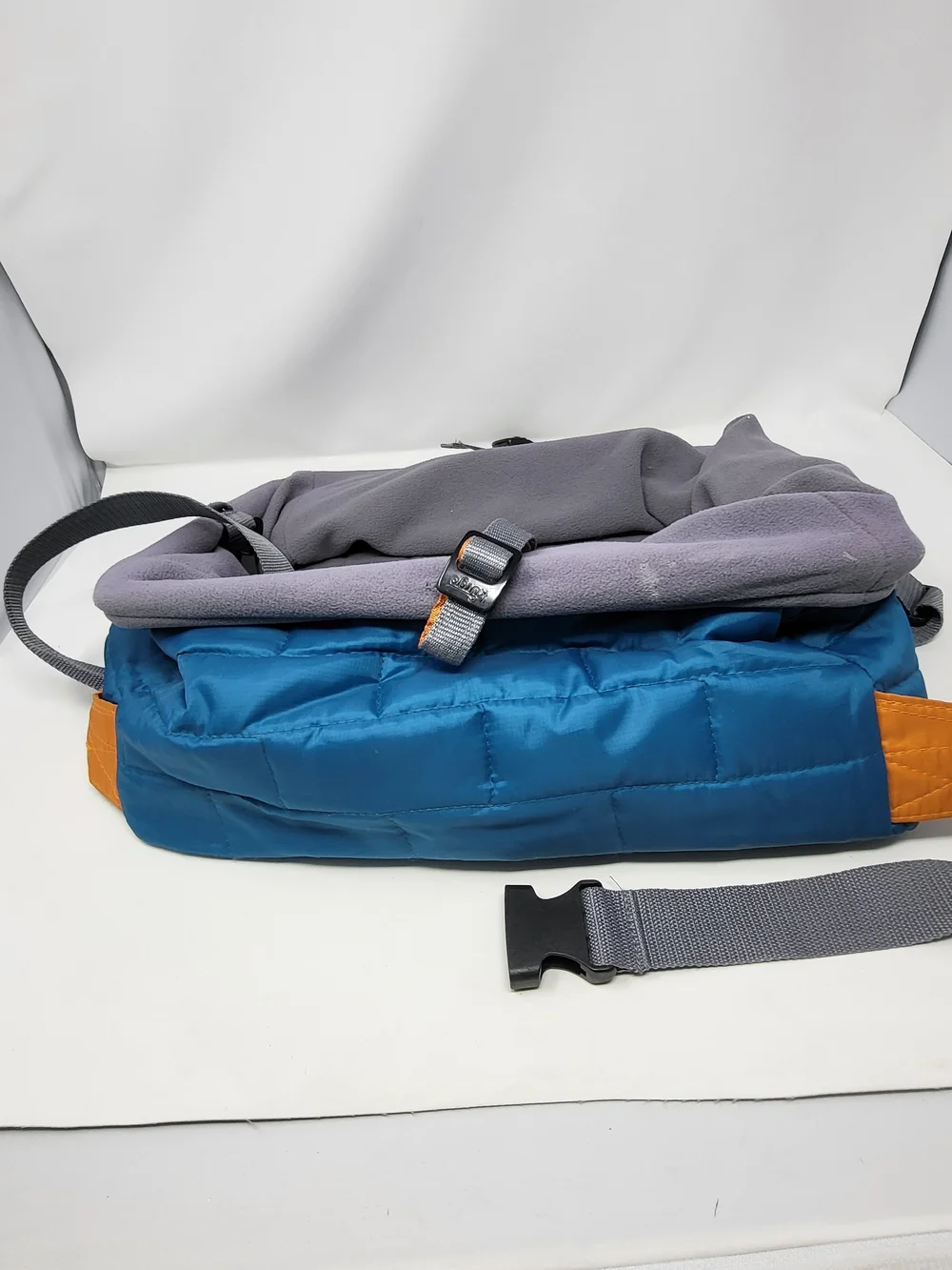 Kurgo Teal Blue Dog Travel Booster Seat with Gray Interior